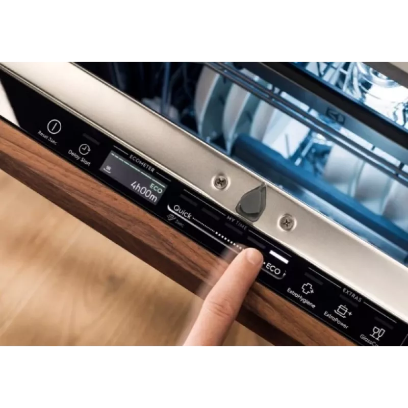 Iebūvējamā trauku mazgājamā mašīna Electrolux EEG63410L, šaurā 45 cm, 10 komplekti, 8 programmas, AirDry, AquaStop