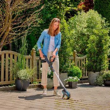 Elektriskā nezāļu suka GARDENA 14820-55 EasyWeed 1800/18V P4A Solo