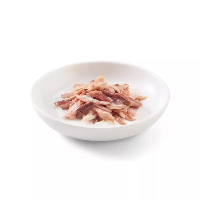 SCHESIR Tuncis ar liellopu gaļu želejā - mitrā kaķu barība - 85g