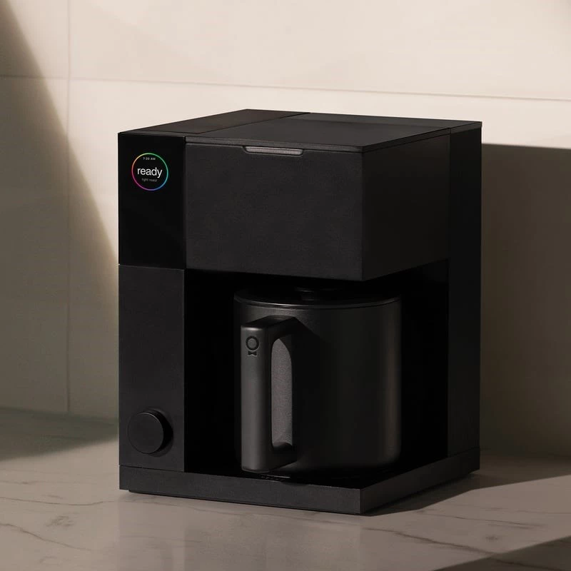Fellow Aiden melna 1.5 L pārlejamā kafijas automāts