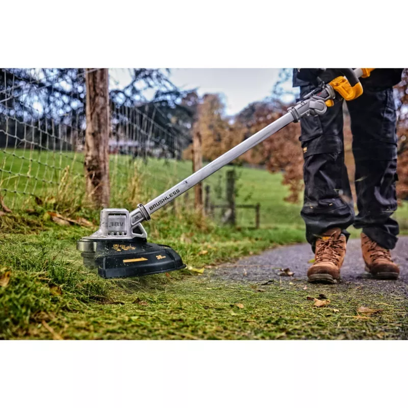 Trimmeris DeWALT DCMST561N-XJ