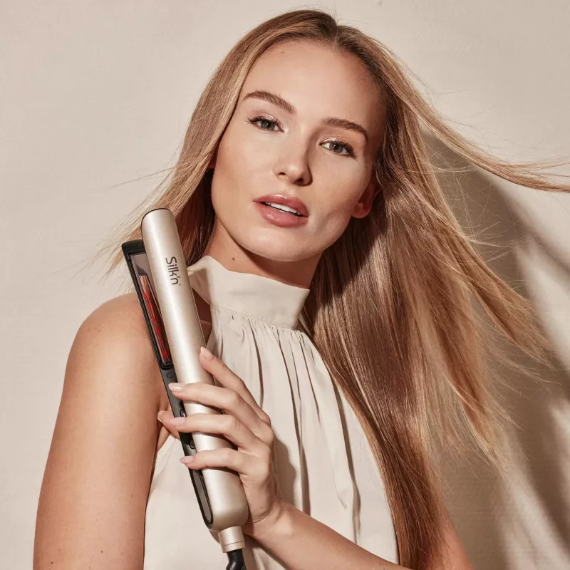 Silkn SilkyStraight Infrasarkanais Matu Taisnotājs (SIS1PE1001)