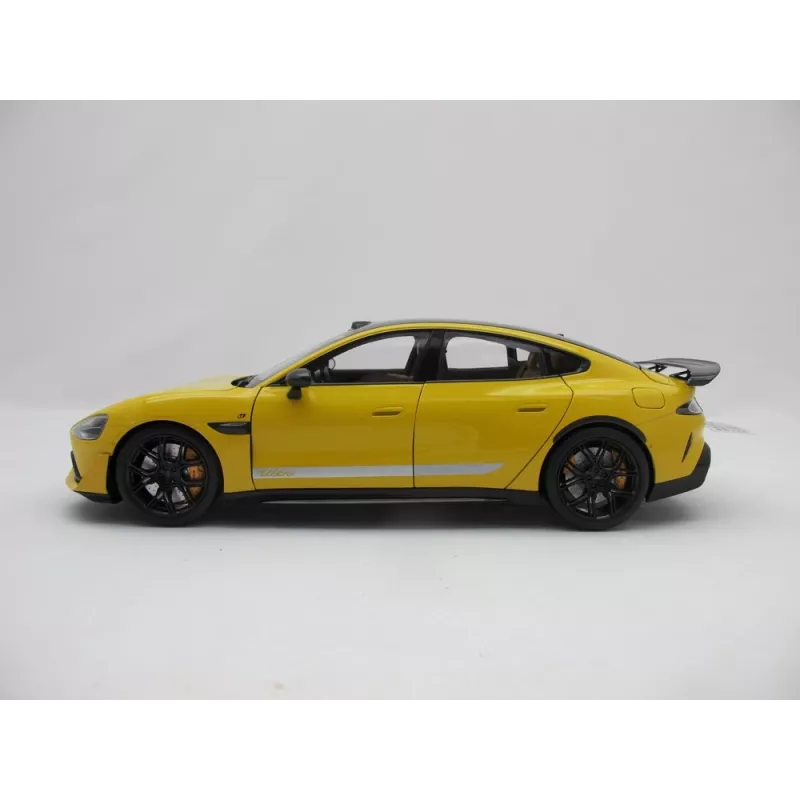 Automašīnas modelis Xiaomi BHR08KQGL 1:18 mērogā, salikts, 284×110×82.5 mm