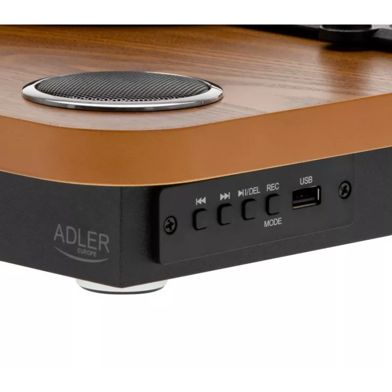 Adler AD 1914e skaņuplašu atskaņotājs ar USB, Bluetooth, 33 1/3 un 45 apgr./min., keramisko adatu, iebūvētiem 2x0,8 W skaļruņiem, RCA izeju