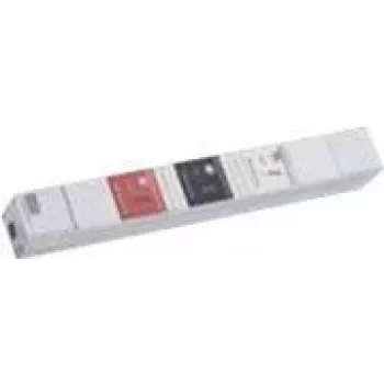 Bachmann Inline PDU Basic - Aizsardzība pret pārspriegumu (Statīvs - montējams statīvā) - AC 400 V - 3 fāzes - 1U - 1,0 m vads (800.2546)