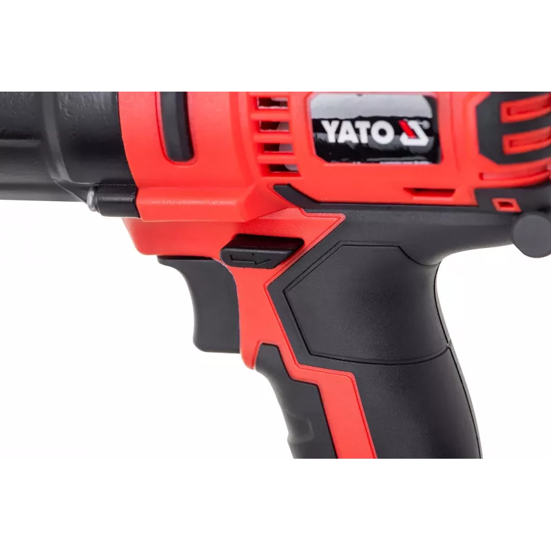 YATO BEZSUKU TRIECIENA UZGRIEŽŅU ATSLĒGA 18V LI-ION 1/2 inch 1x3,0Ah 700Nm