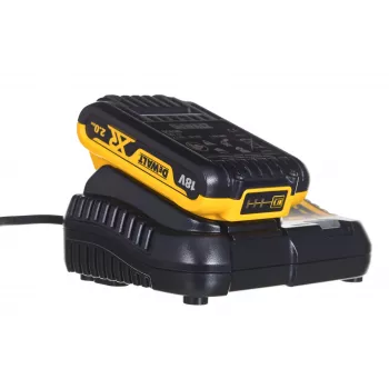 Dewalt DCD709D2T triecienuzgriežņu atslēga ar akumulatoru un lādētāju