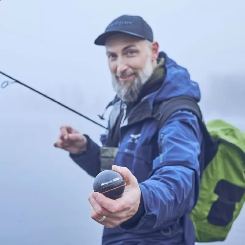 Deeper Smart Sonar PRO+ 2 metamais zivju meklētājs, 100/240/675 kHz, 100 m dziļums, Wi-Fi, GPS, līdz 9 h, melns