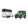 BRUDER 2592 Land Rover ar zirgu piekabi un figūru