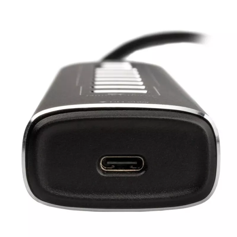Nitro Concepts UH1, 10 portu hibrīda USB centrmezgls, USB 3.2