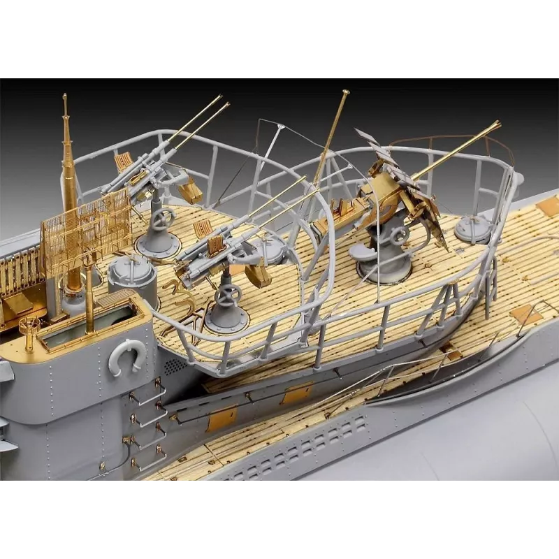 Plastmasas modelis REVELL Vācu zemūdene Type VII C/41 1/72 mērogs