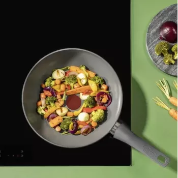 Wok panna Tefal Renewal C4261943 28 cm nelipīgs