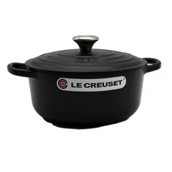 Le Creuset Signature Round Casserole cepamtrauks