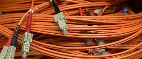 SFP raiduztvērēji: vienmodas un daudzmodu šķiedra