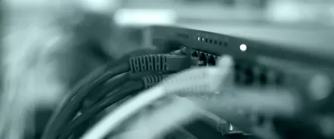 PoE komutatori videonovērošanai un Wi-Fi piekļuves punktiem: pircēja ceļvedis