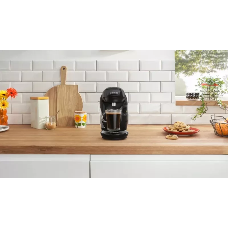 Kafijas automāts Bosch TAS112E kapsulu 0.7 L melns