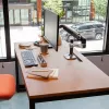 Ergotron LX galda monitora statīvs ar locītavu sviru, pulēts alumīnijs