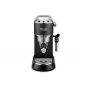 De’Longhi Dedica Style EC 685.BK daļēji automātiska espresso automāts 1.1 L