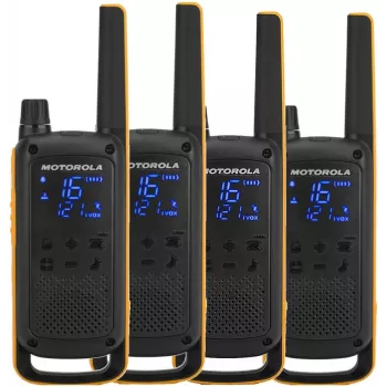 Divvirzienu radio Motorola Talkabout T82 Extreme Quad Pack — 4× PMR raidītāji, 16 kanāli, IPX4, 500 mW, NiMH uzlādējams, micro-USB