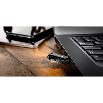 WESTERN DIGITAL SanDisk Ultra Dual Drive Go 32GB USB zibatmiņa - USB-C / USB-A