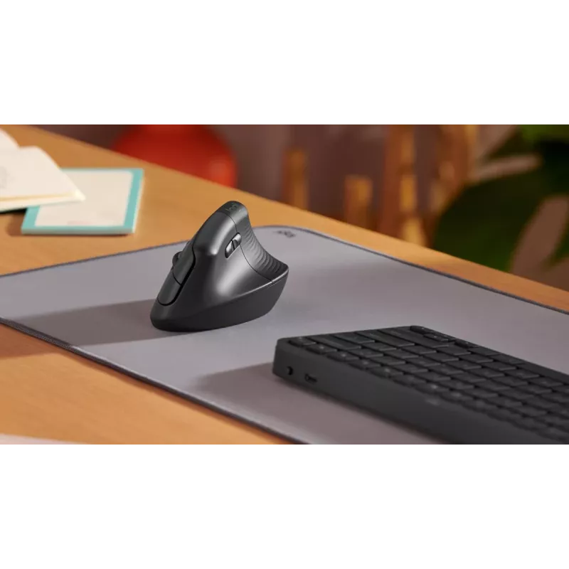 LOGITECH Lift vertikālā ergonomiskā pele - labajai rokai - bezvadu - grafīta melna