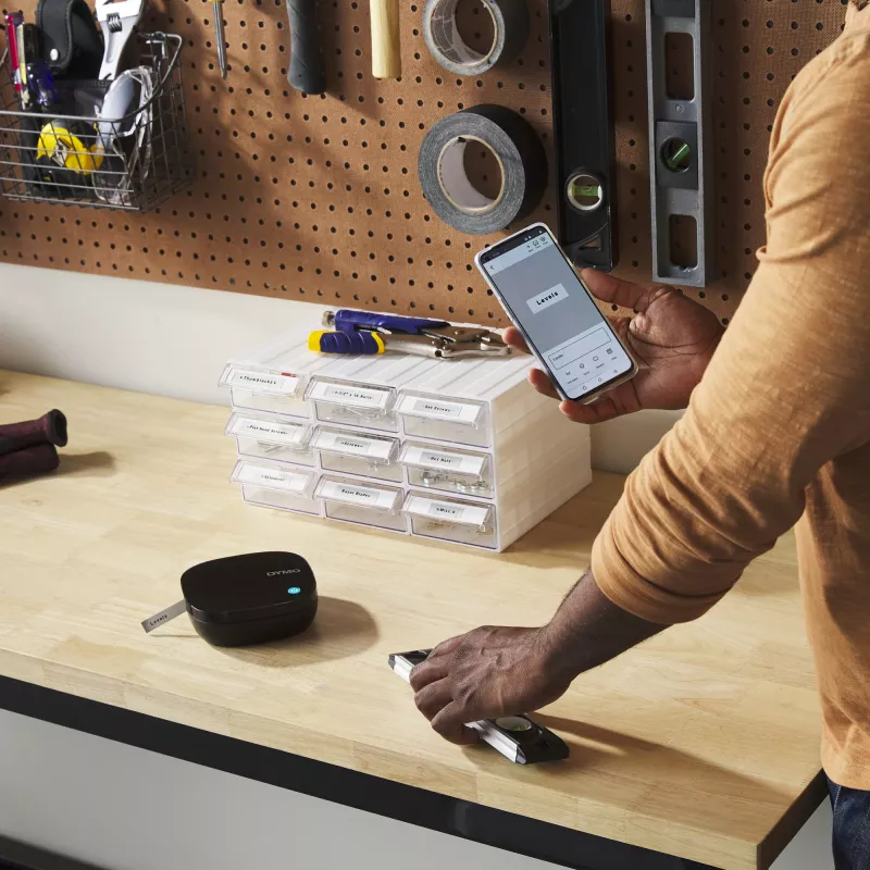 DYMO LetraTag 200B Bluetooth etiķešu printeris | Kompakts | Bezvadu savienojums ar iOS un Android | Ietver 1 baltu papīra lenti