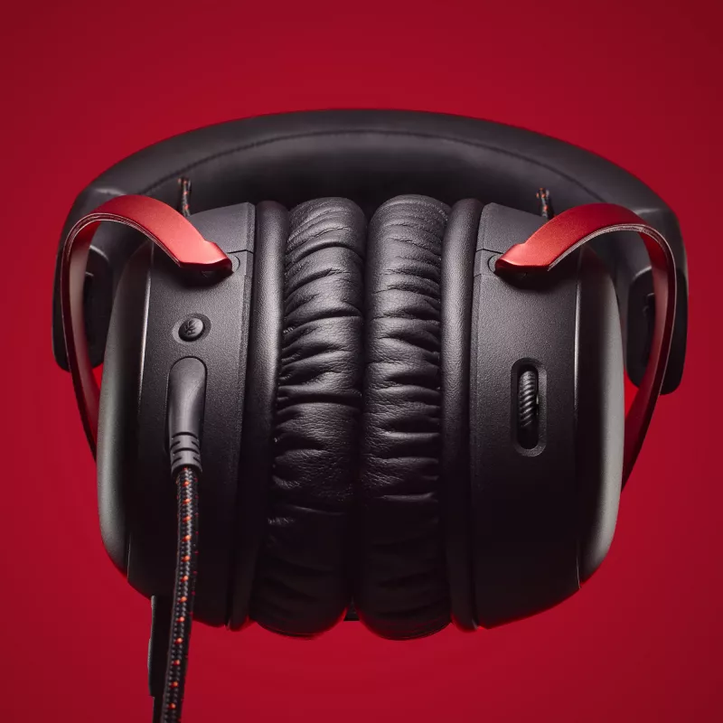HyperX Cloud III - Spēļu austiņas (Melna)