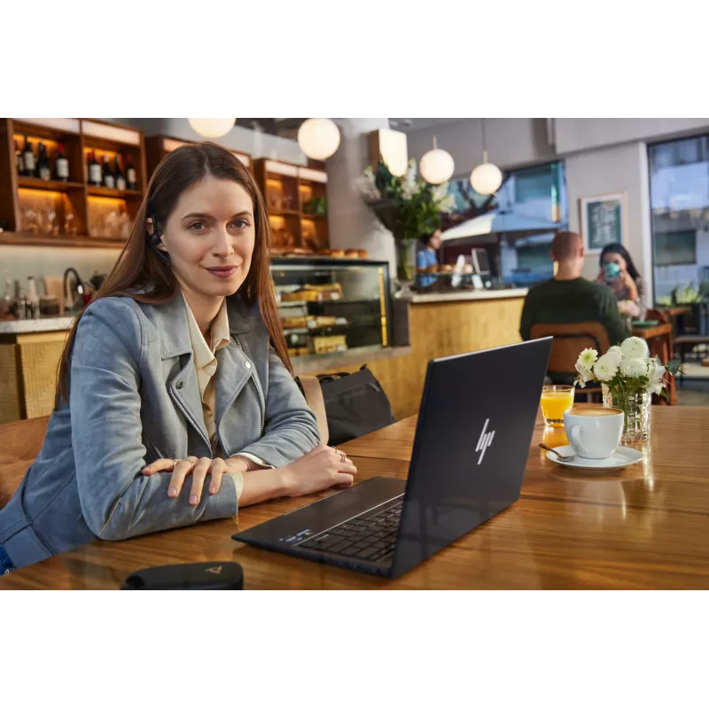 HP Poly Voyager Legend 30 Bezvadu Austiņas
