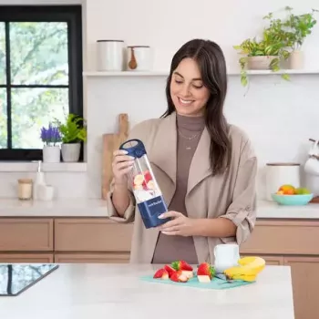 Sporta blenderis NUTRIBULLET Portable 0.475 L, ar akumulatoru, nerūsējošā tērauda asmeņi, Tritan bļoda, tumši zils