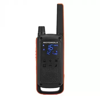 Divvirzienu radio Motorola Talkabout T82, 16 kanāli, 500 mW, līdz 10 km darbības rādiuss, NiMH akumulators, micro-USB, LED displejs