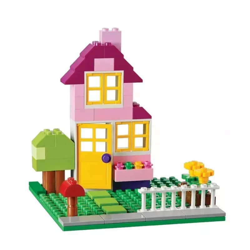Būvkomplekts LEGO Classic 10698 — 790 detaļas, daudzkrāsains, 33 krāsas, iekļautas zaļas pamatnes un aksesuāri