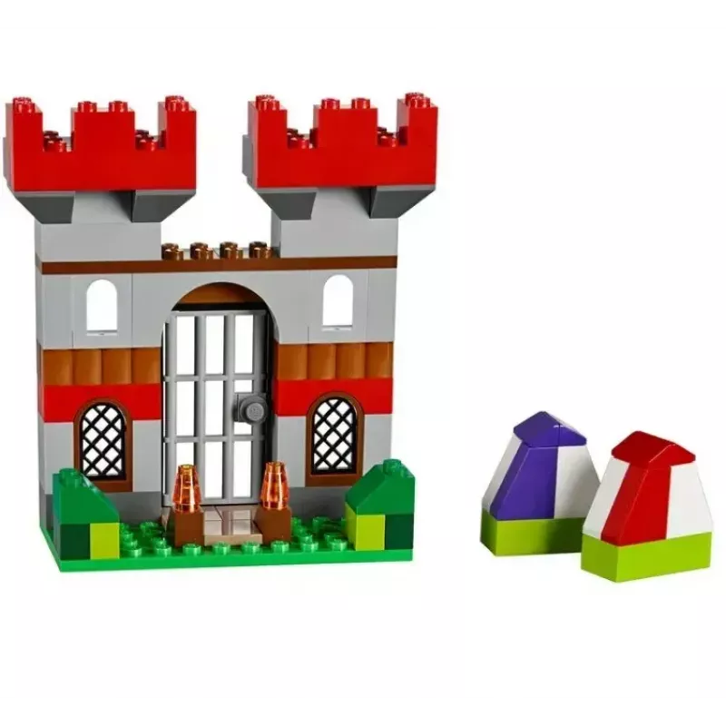 Būvkomplekts LEGO Classic 10698 — 790 detaļas, daudzkrāsains, 33 krāsas, iekļautas zaļas pamatnes un aksesuāri