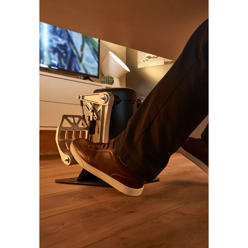 Thrustmaster TPR Rudder pedāļi melni, sudraba USB lidojumu simulators PC