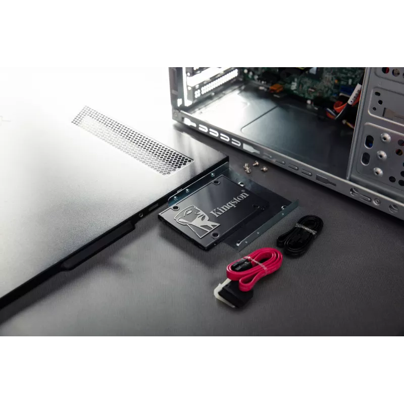 Kingston KC600 256GB SATA3 2.5 inch SSD