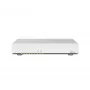 QNAP QHora-301W bezvadu maršrutētājs 10 Gigabit Ethernet divjoslu (2.4 GHz / 5 GHz) Balts