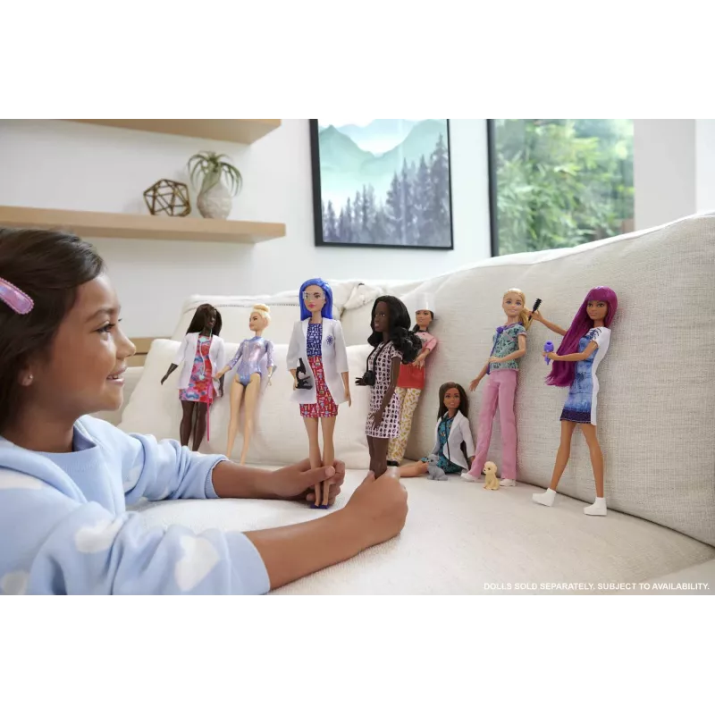 Barbie medmāsas lelle ar skrubjiem, apģērbu un aksesuāriem