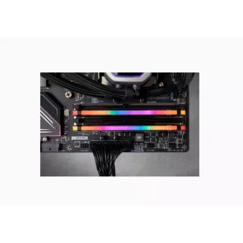 CORSAIR Vengeance RGB Pro 32GB (2x16GB) DDR4 3200MHz CL16 Atmiņas komplekts melns
