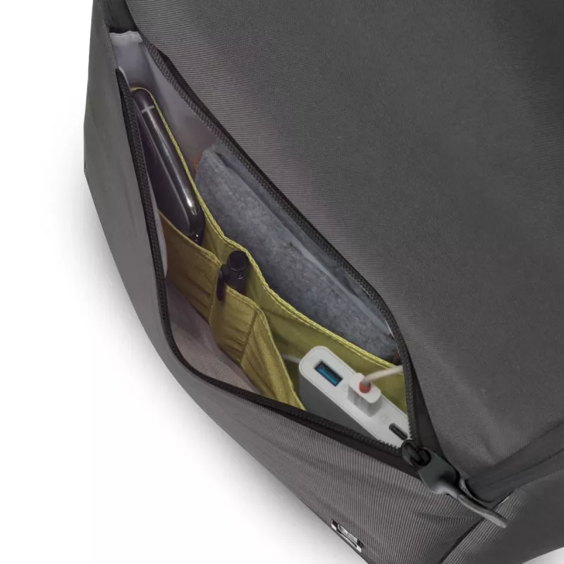 DICOTA Eco Motion mugursoma 13-15.6 inch melna / 600D rPET poliesters