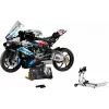 LEGO Technic motocikla modelis BMW M1000RR 42130 ar detalizētu dzinēju un darba balstiekārtu