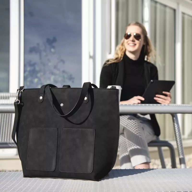 Hama Classy sieviešu soma portatīvajam datoram 13,3–14,1 collas (35,8 cm), melna