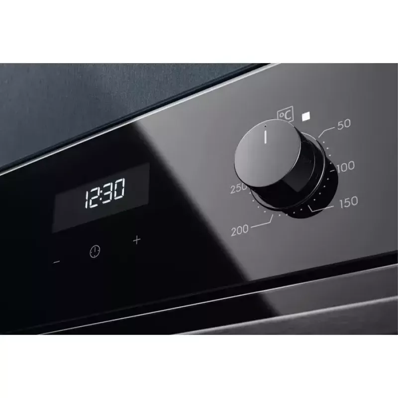 Iebūvējamā elektriskā cepeškrāsns Electrolux EOF5C50BZ, 65 L, katalītiskā tīrīšana, 8 programmas, A klase, melna
