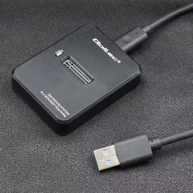SSD korpuss QOLTEC 50313 Melns — M.2 (22×80 / 22×110) PCIe & SATA, USB Type-C (USB 2.0 / 3.2 Gen2)