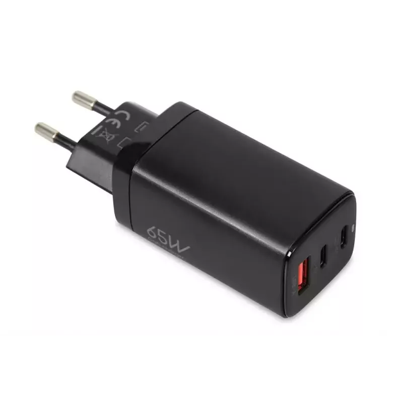 iBOX C-65 ILUC65B – GaN 65 W lādētājs, 2x USB-C + 1x USB-A, melnā krāsā