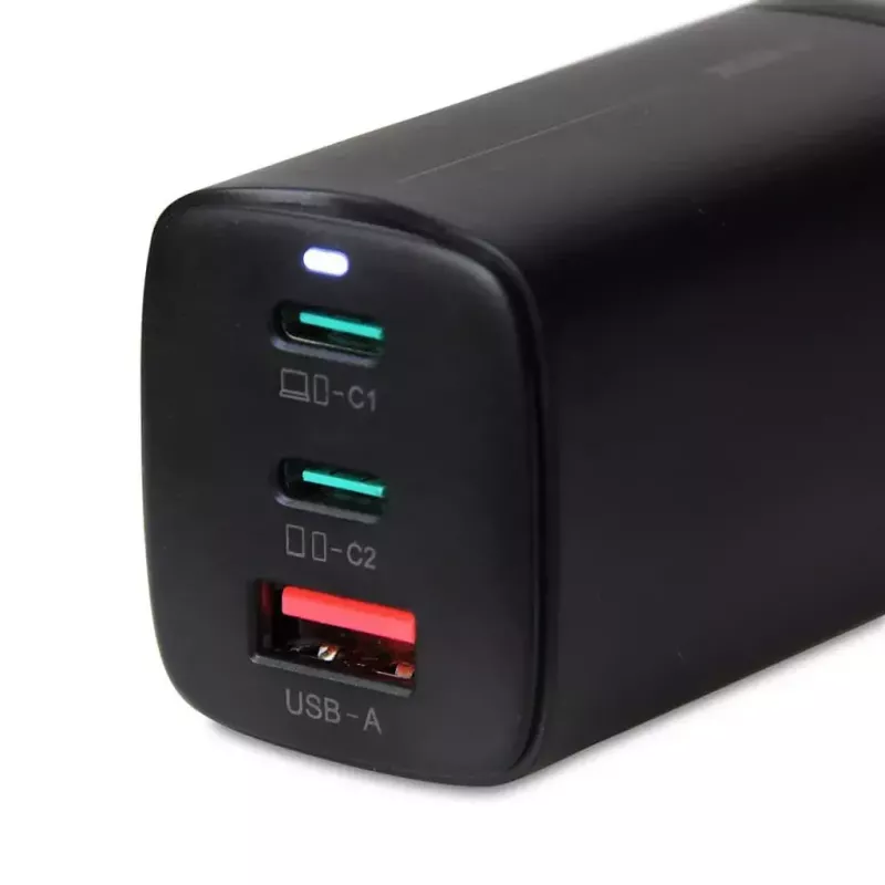 iBOX C-65 ILUC65B – GaN 65 W lādētājs, 2x USB-C + 1x USB-A, melnā krāsā