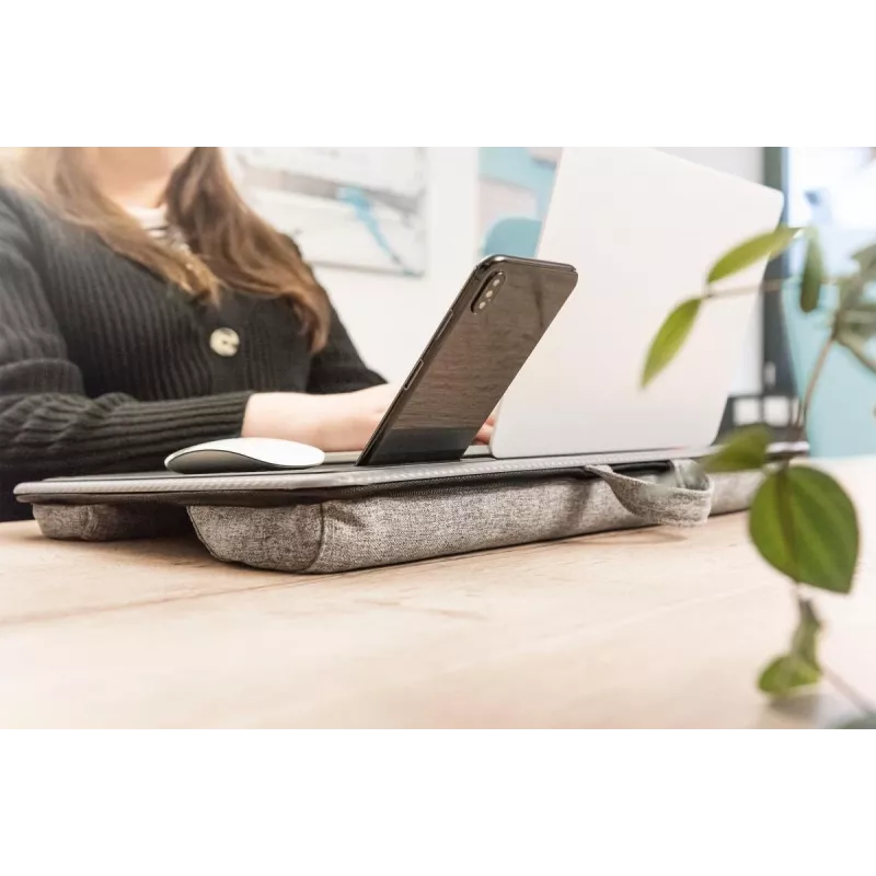DIGITUS Notebook Desk līdz 17 collām ar mobilo slotu un peļu paliktni