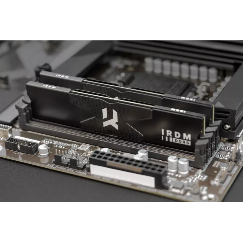 GOODRAM 64GB (2x32GB) 6000MHz CL30 IRDM BLACK V SILVER