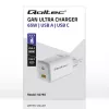 Qoltec 50765 GaN ULTRA 65 W lādētājs, 1× USB-C PD + 1× USB-A QC 3.0, 5–20 V, 2 ierīcēm, baltā krāsā