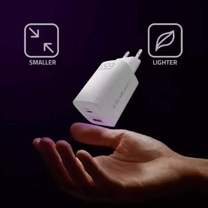 Qoltec 50765 GaN ULTRA 65 W lādētājs, 1× USB-C PD + 1× USB-A QC 3.0, 5–20 V, 2 ierīcēm, baltā krāsā