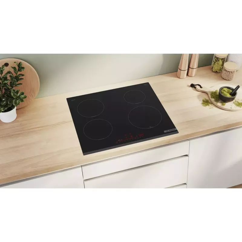 Bosch Serie 6 PIE631HB1E iebūvējamā indukcijas plīts virsma melna 60 cm 4 zonas