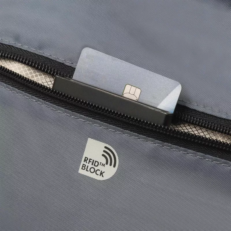 DICOTA Eco Multi Core - 15-17.3 collu piezīmjdatora soma - Melna / 300d 100% Pārstrādāts PET Poliesters